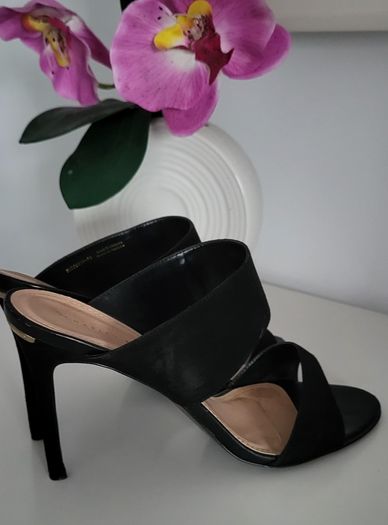 CHARLES & KEITH black suede wide strap high heels Sz 39 ( Fit 6-6.5 UK) - Rrp 153 (New)