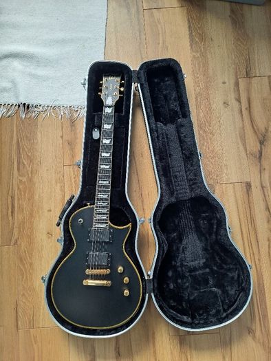 ESP LTD EC-1000 Electric Guitar