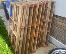 free pallets