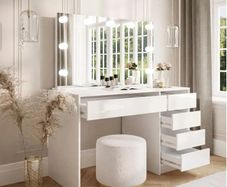 Glamour Vanity Table with Hollywood mirror LED