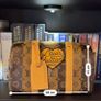 Crossbody bag in beautiful print Image 2