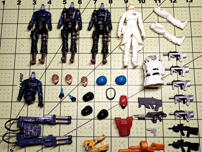GI JOE 25th Anniversary+ parts & pieces