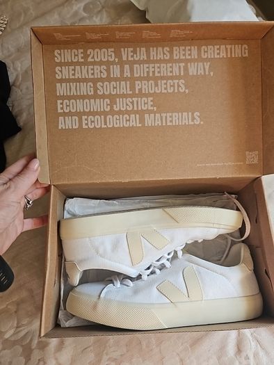 veja pierre white canvas 41