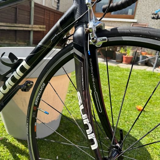 Sunn Falcon Road Bike 51cm - Carbon Frame - Shimano 105 & Tiagra