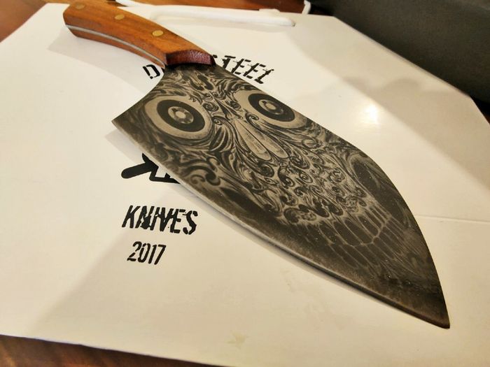 Black Kitchen Knife Skull By Di'Casteel