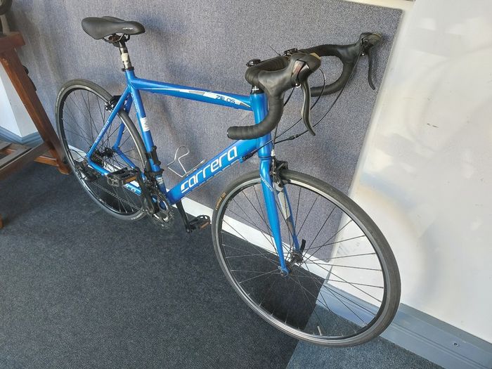Carrera Zelos