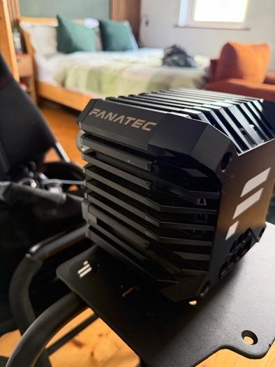 Fanatec Csl Dd Xbox/pc Base With Booster Power Cable