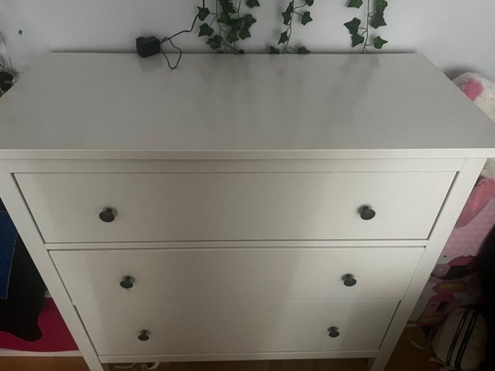 ikea chest of Drawers