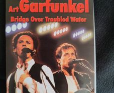 Simon & Garfunkel - Bridge Over Troubled Water