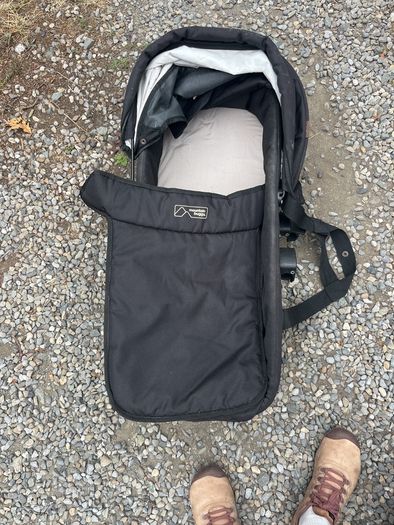 mountain buggy cot