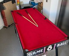 5ft Pool Table