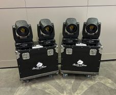 4x 250W BSW Moving Heads