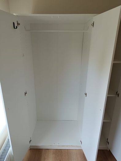 3 door wardrobe