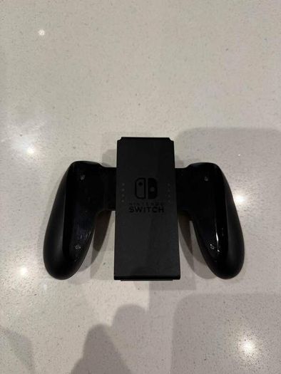 Nintendo Switch Oled include 4 Games,  Pro Controller