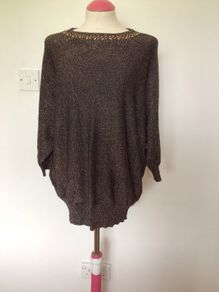 Wallis Ladies Black and Gold Sparkle dolman sleeve jumper size L includes Post