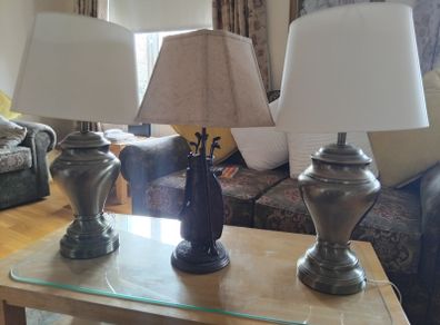 Lamps 3 must sell by Thursday