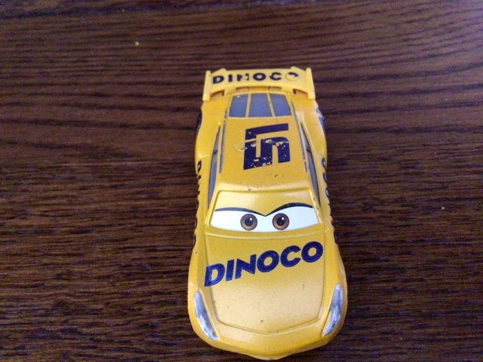 Disney Cars Cruz Ramirez Dinoco Die Cast Car