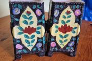 Pair of vintage ceramics, signed.