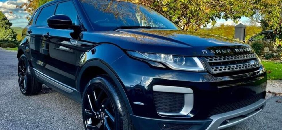 Range Rover Evoque  2 years NCT (March 2028)