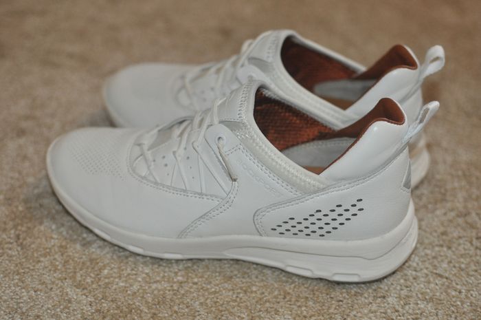 ROCKPORT leather trainers shoes size UK 3, EUR 35 BNWT