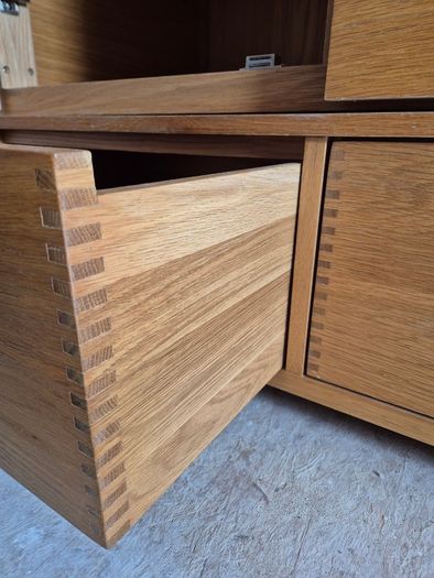 Ercol Bosco 3 door oak wardrobe