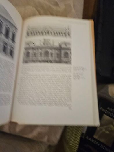 Palladio Abd English Palladianism. With 219 Illustrations.  By Rudolf Wittkower. First Edition Large Volume Hardback With Dustjacket In Good Condition.  See Photos For Same.