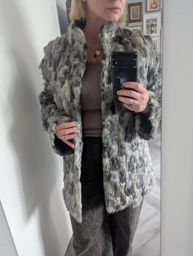 Mid real fur silver coat