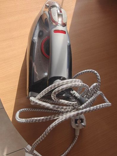 Russell Hobbs PowerSteam Ultra 3100W Iron Model 20630 Excellent Condition
