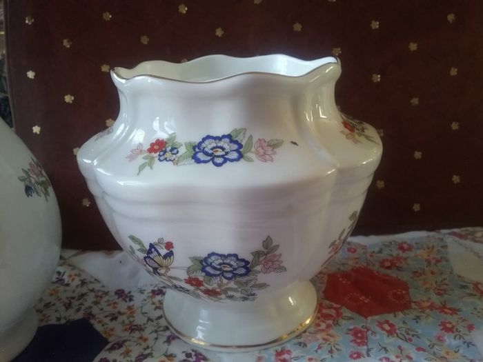 Royal Tara Vases