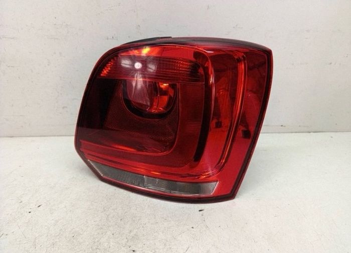 Volkswagen Polo V 6R Rear right rear tail light lamp 6R0945258A DLL3026
