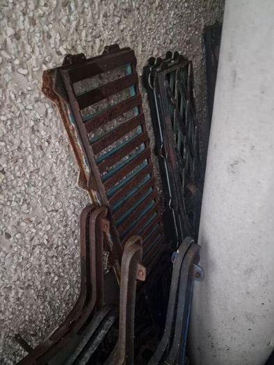 Cast iron Garden bench ends + backs