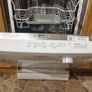 Dishwasher slime line. Bosh . White color. Image 3