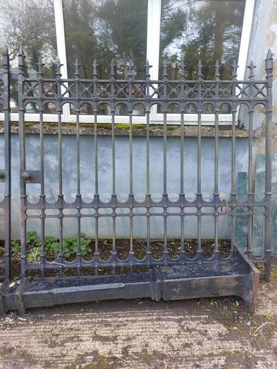 cast iron gates