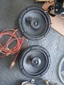 Alpine speakers (think they work ok)