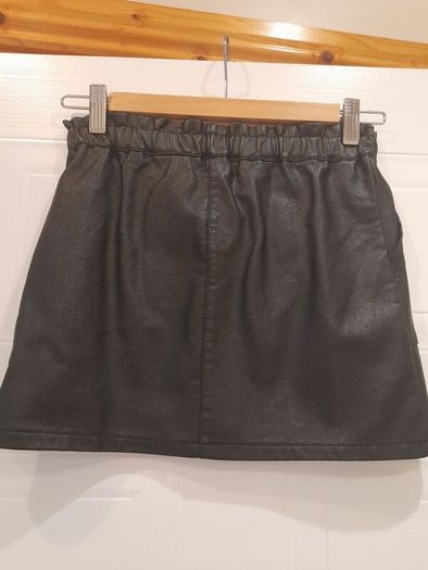girls skirt