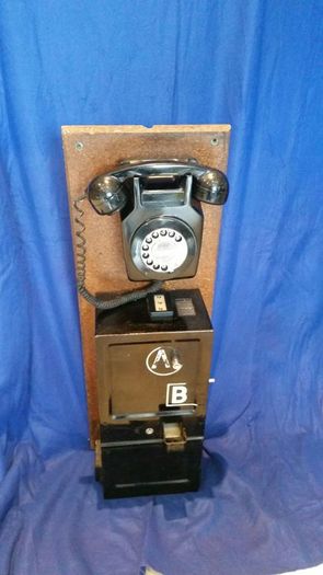 Wanted gramophones, old radios & telephones, telegraph