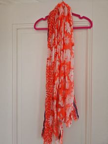 Betty Barclay Scarf