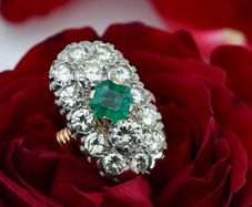 Vintage 1940s Emerald & Diamond Ring - Rose Gold