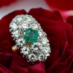 Vintage 1940s Emerald & Diamond Ring - Rose Gold
