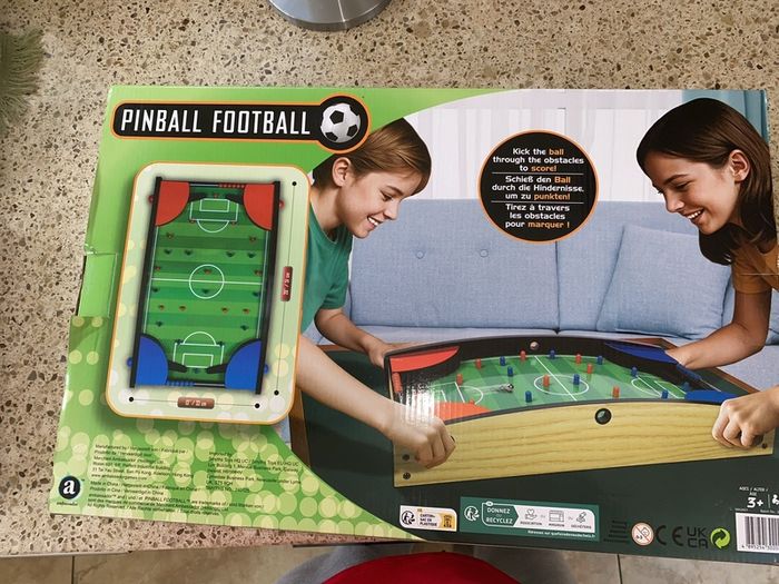 Pinball football