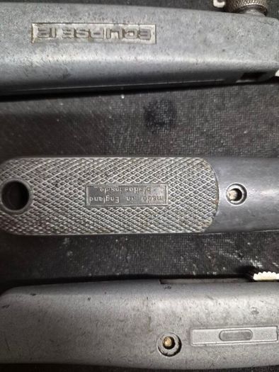 3 x Stanley Knife and Pad Saw