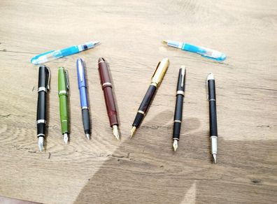 Fountain pens, various styles,sold as one lot