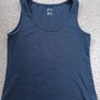 women's vest. Size medium Image 5