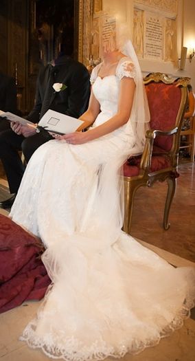 Amanda Wyatt Signature Hattie Wedding Dress