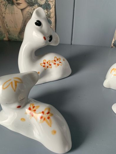 Vintage Retro Deer Ornament Set