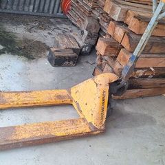 pallet truck