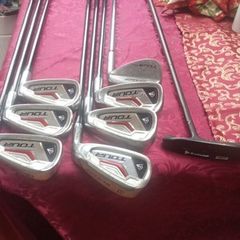golf clubs