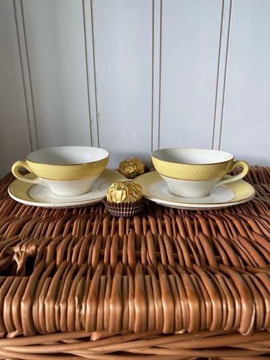 cups  & saucers - vintage china