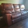Leather couch Image 4