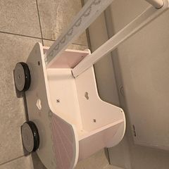 Dolls buggy